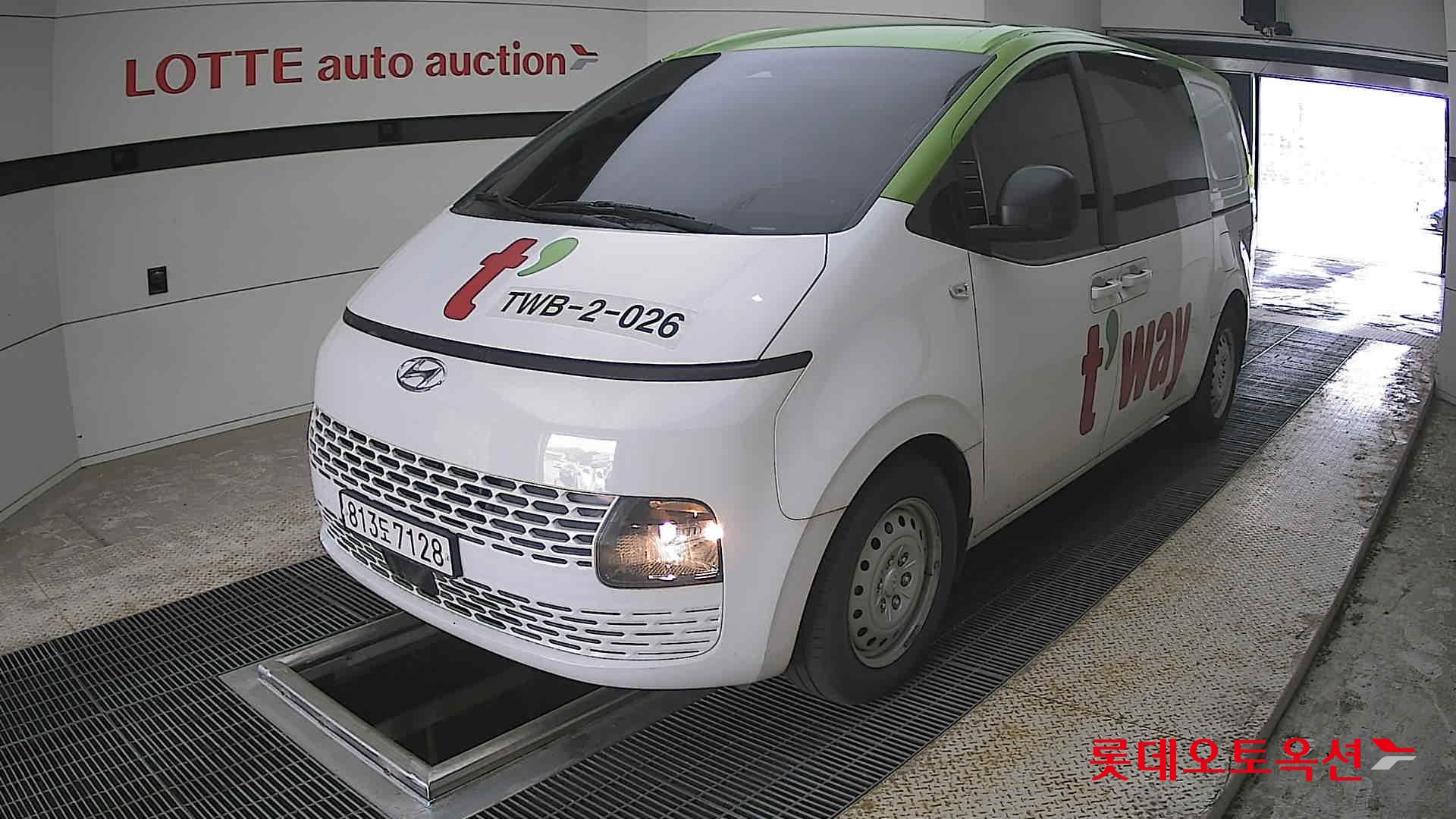 Hyundai Staria - 3