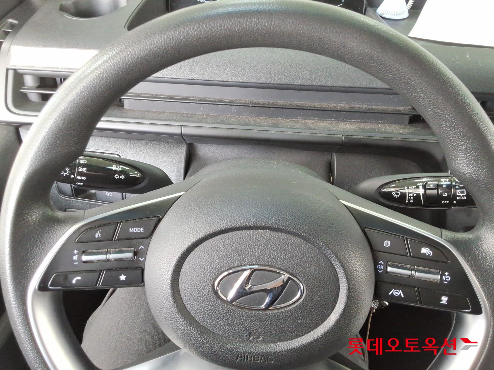 Hyundai Staria - 30