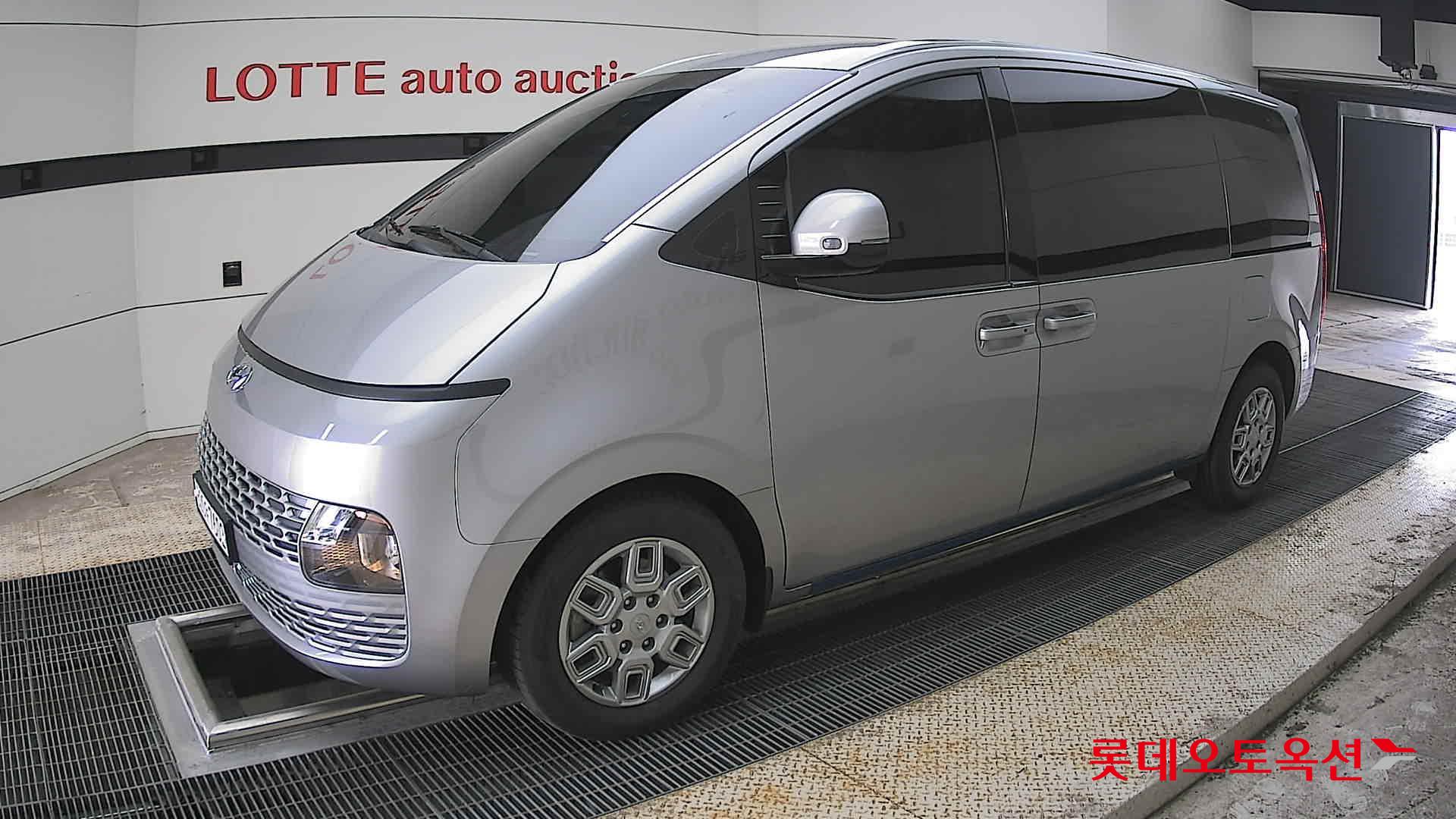 Hyundai Staria 2022 - Image 11