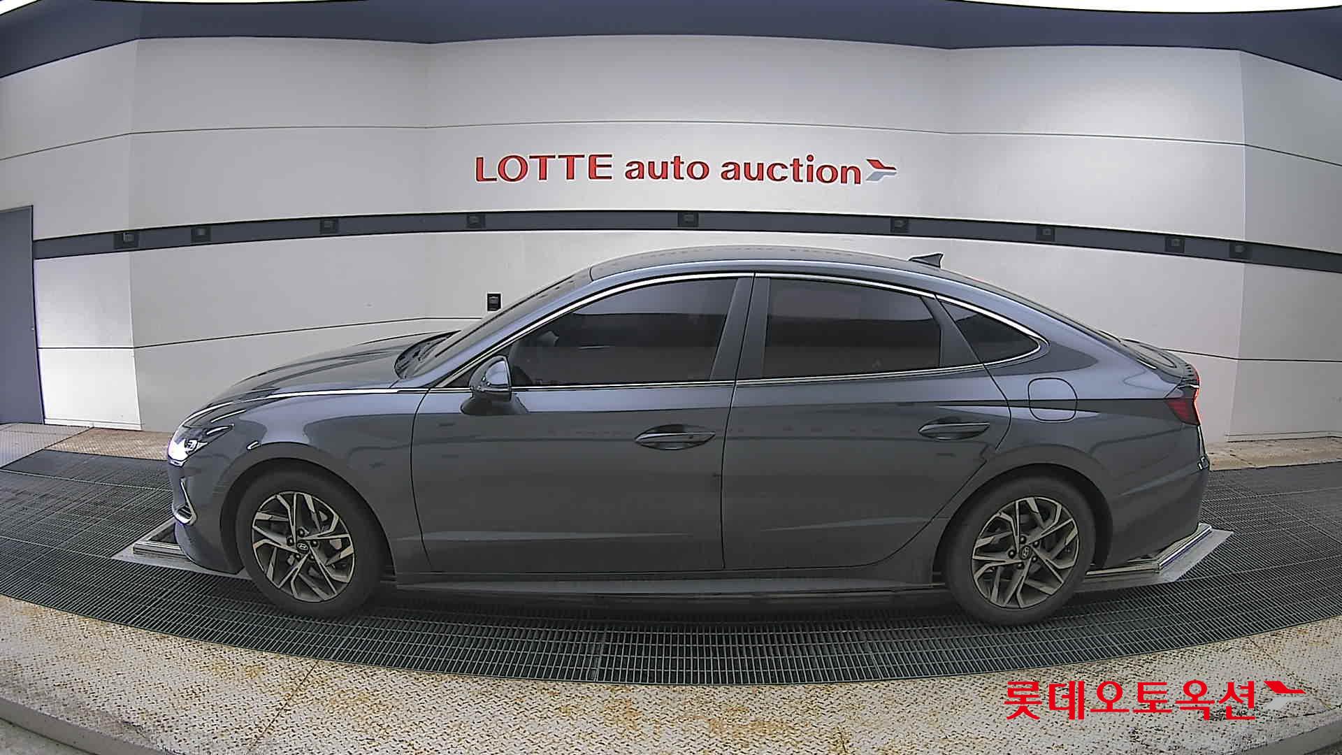 هيونداي سوناتا 2021 - صورة 13