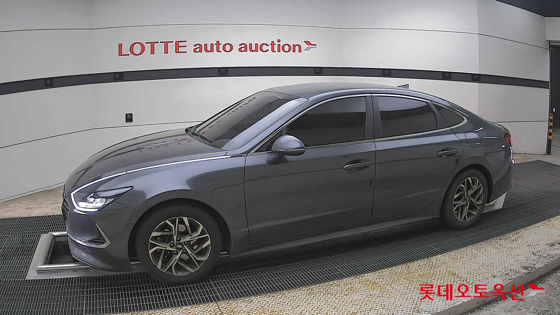 هيونداي سوناتا 2021 - صورة 12