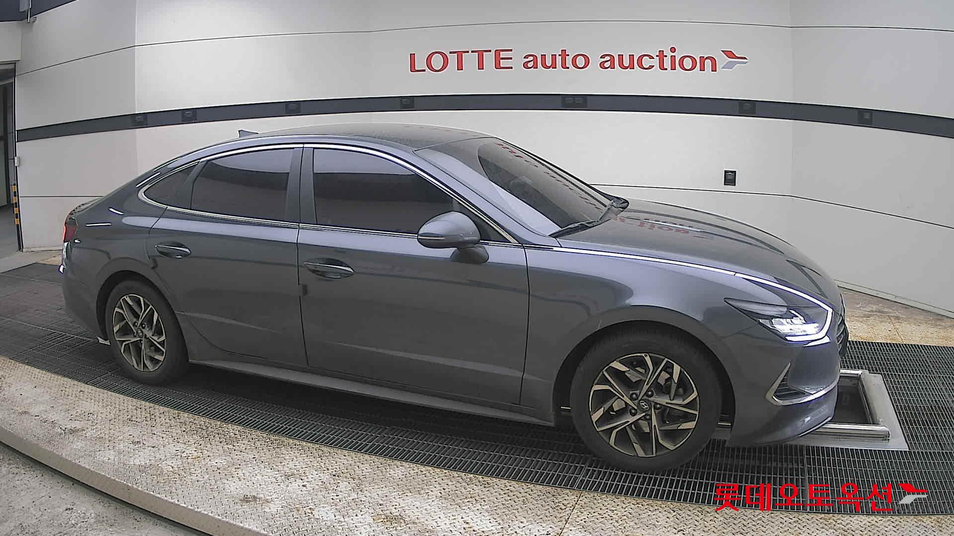 هيونداي سوناتا 2021 - صورة 22