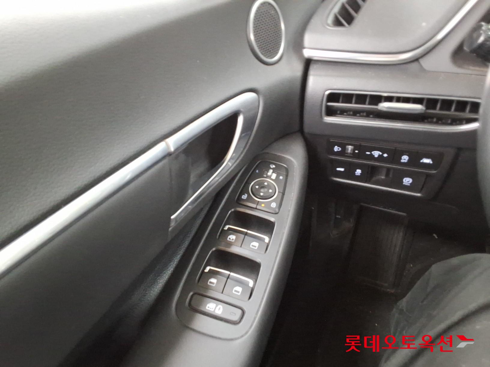 هيونداي سوناتا 2021 - صورة 29