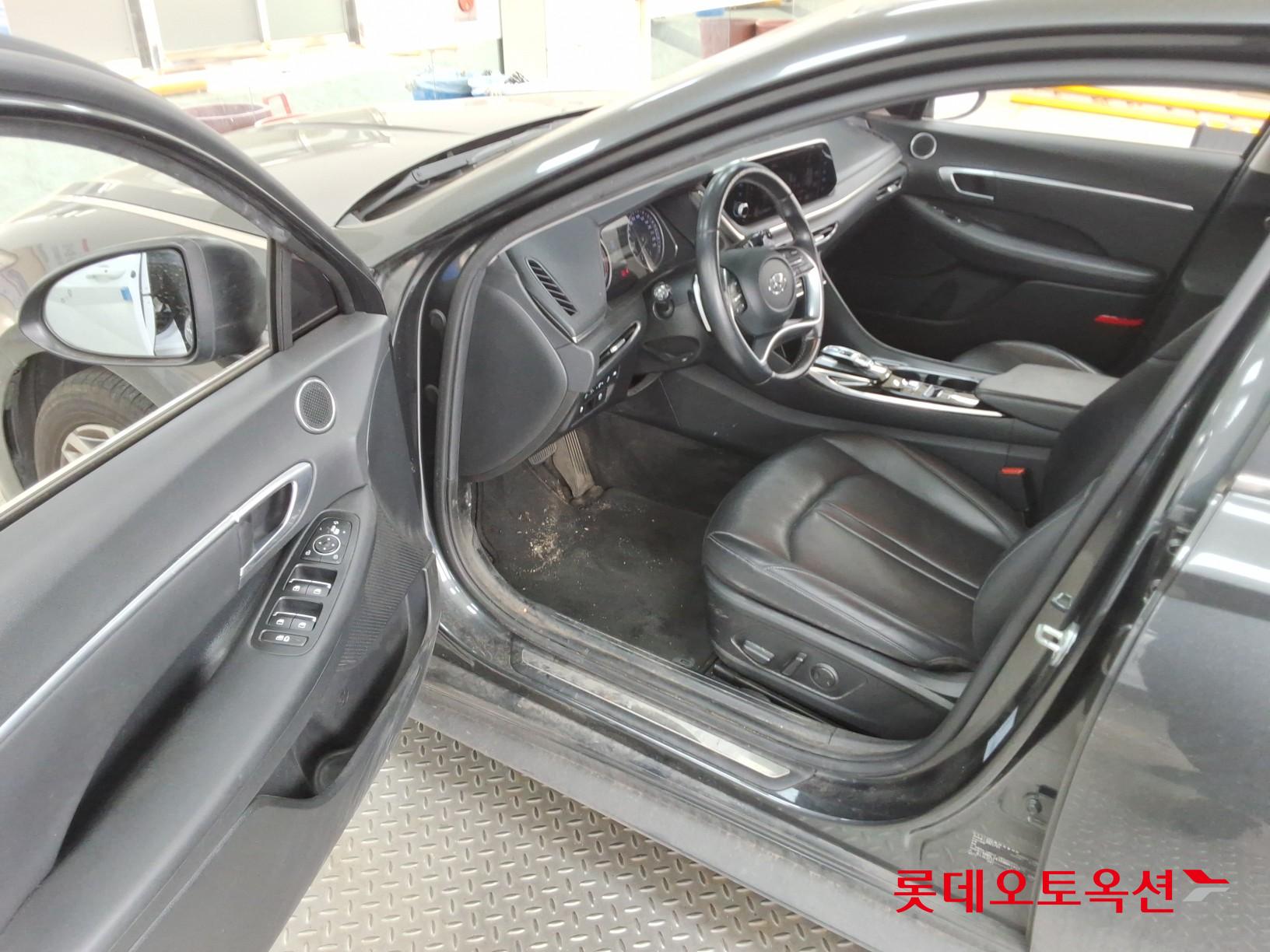 هيونداي سوناتا 2021 - صورة 36