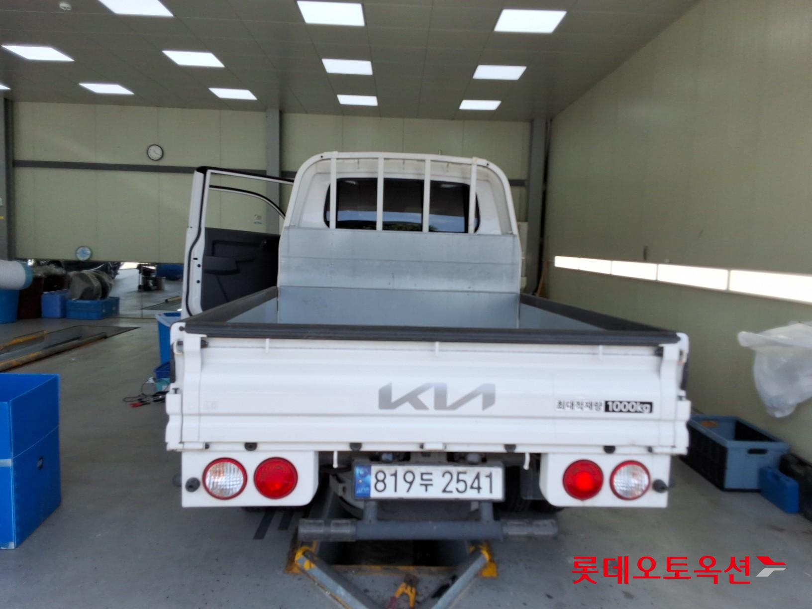 2025 - kia bongo