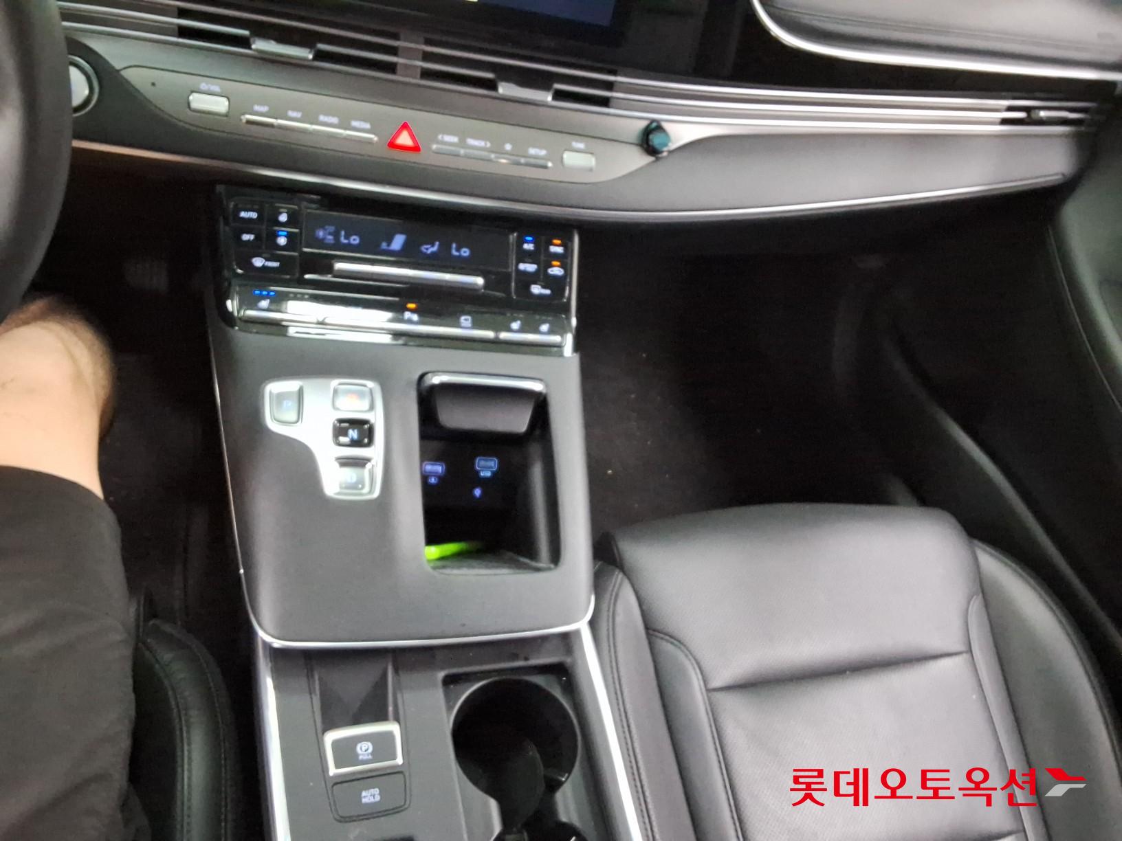 2022 - hyundai grandeur