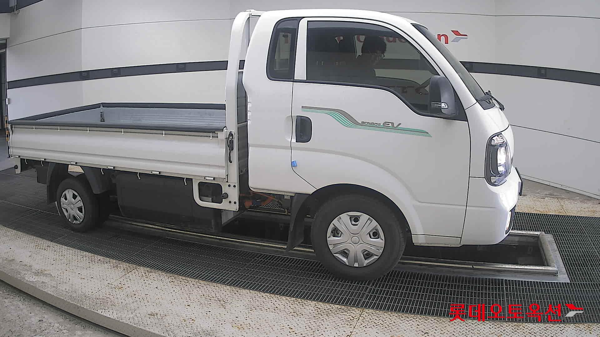 2023 - kia bongo