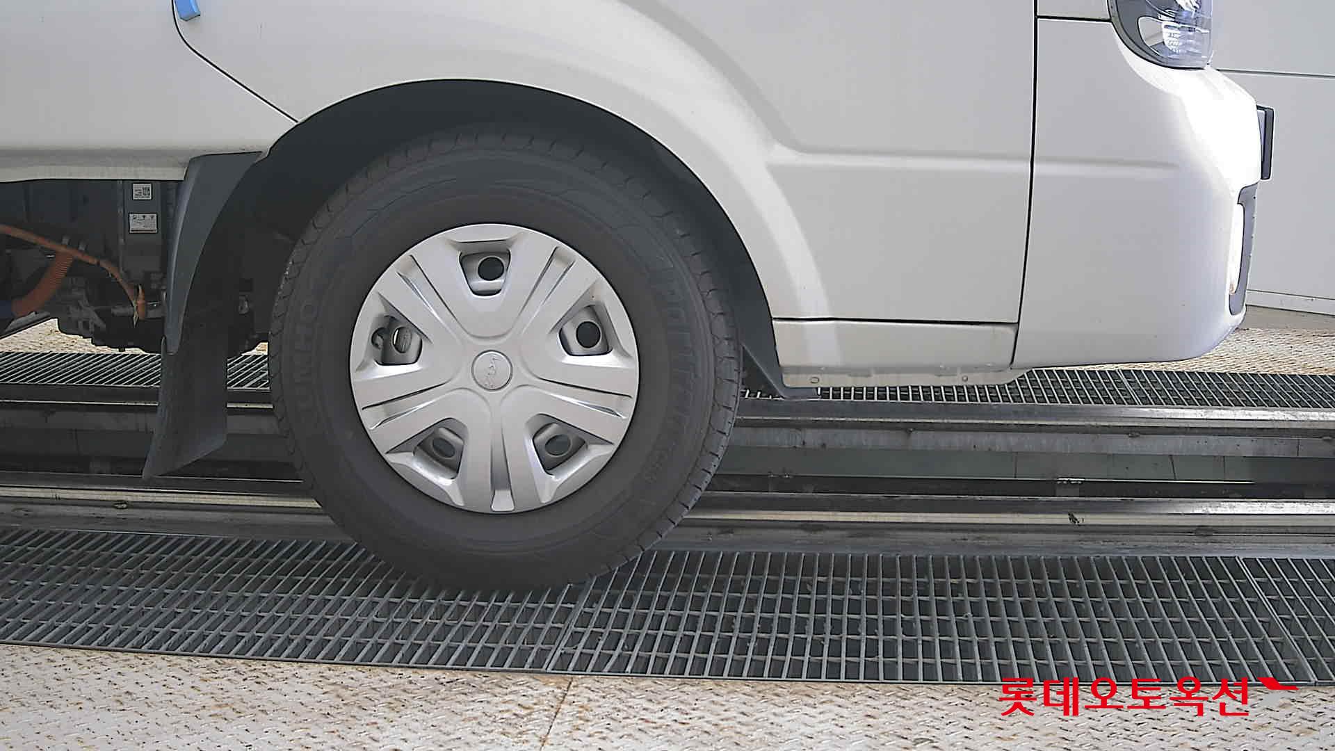 2023 - kia bongo