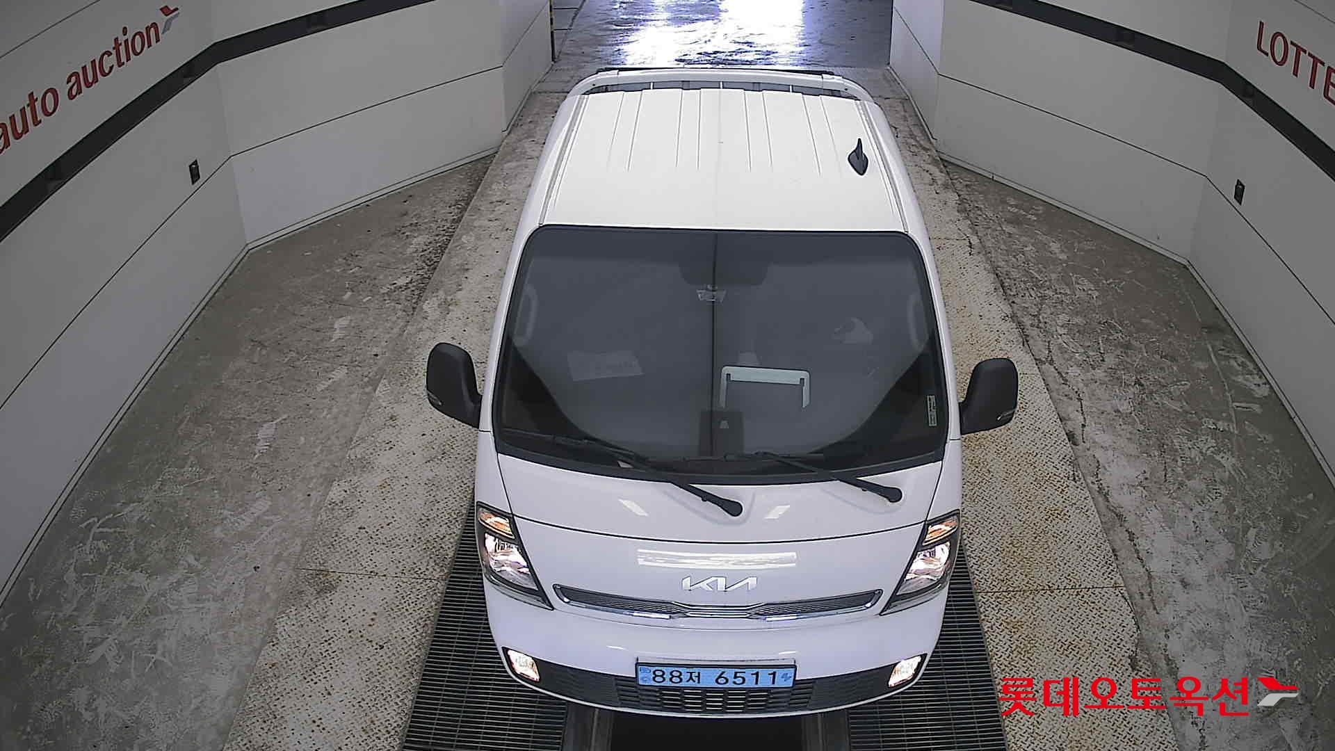 2023 - kia bongo