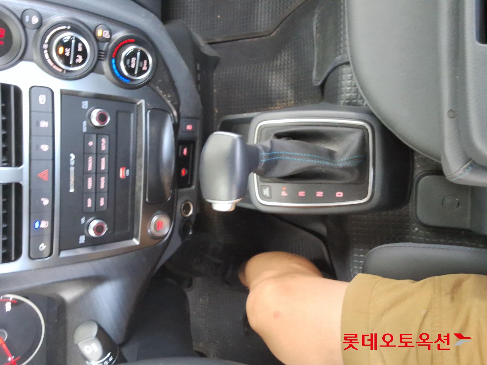 2023 - kia bongo