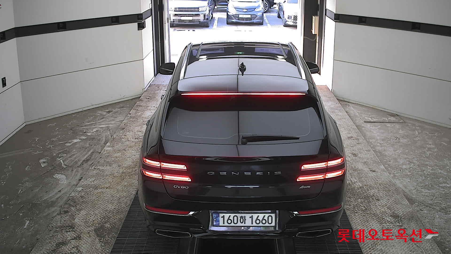 جينسس جي في 80