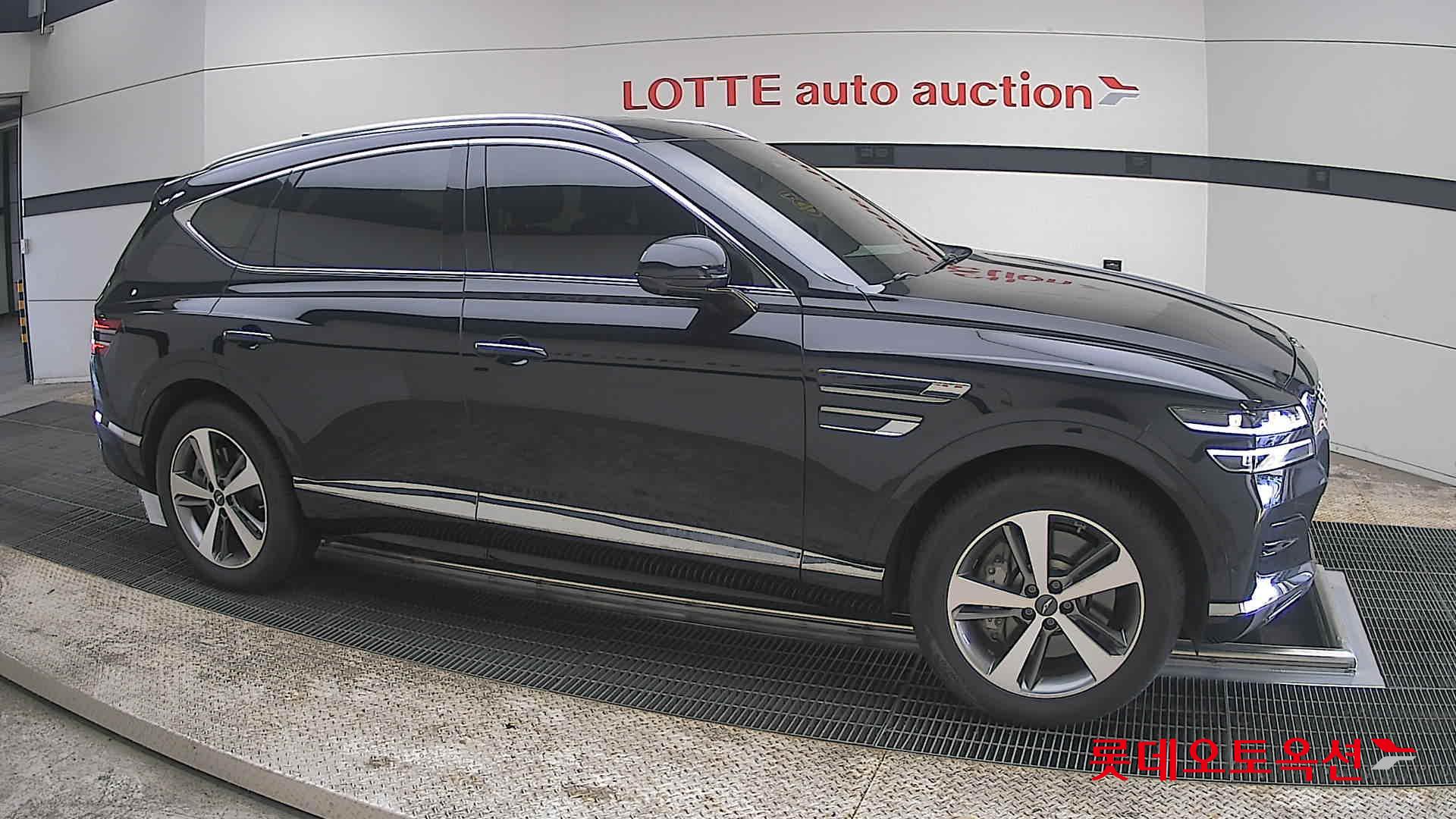 جينسس جي في 80