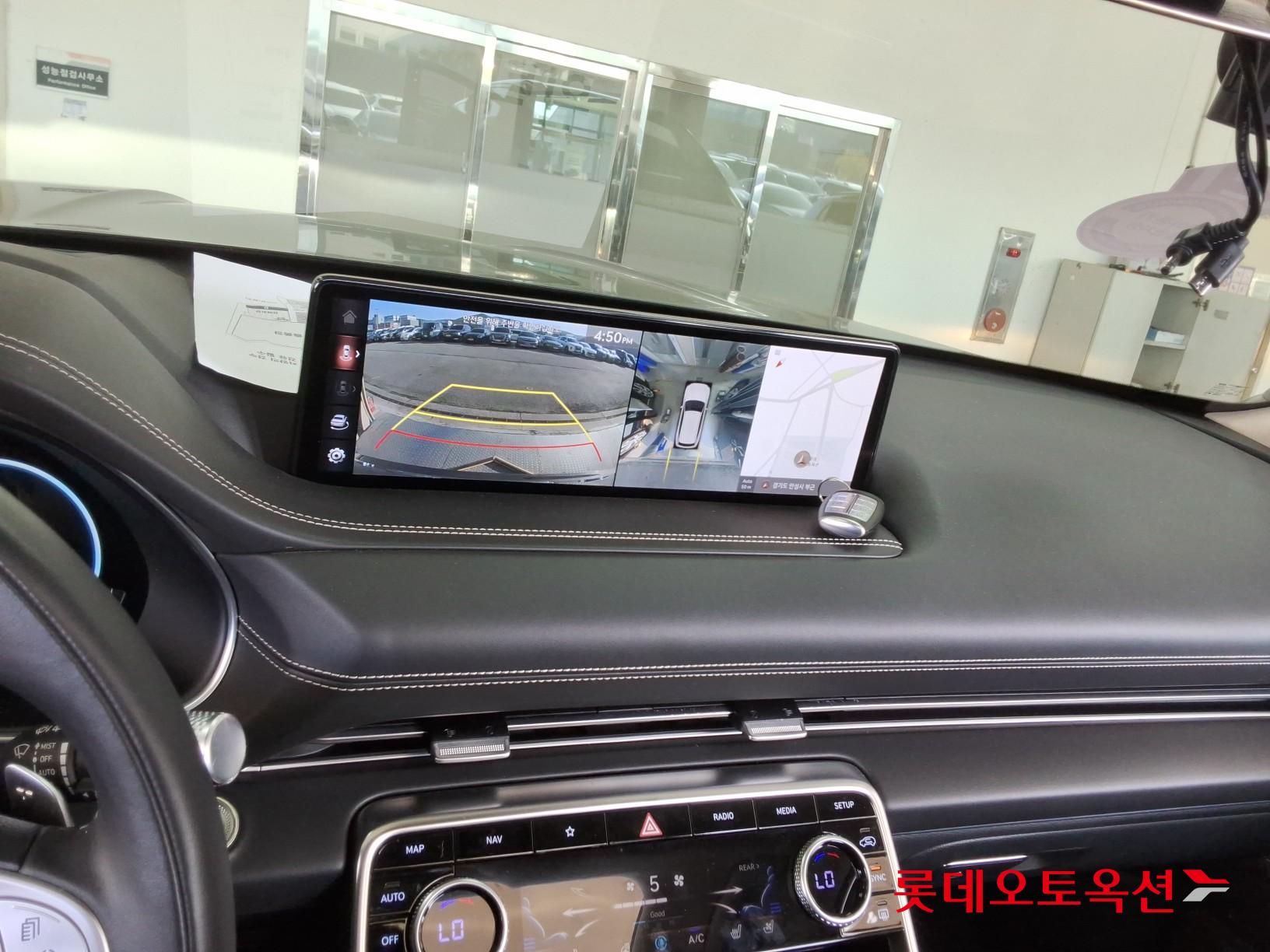 جينسس جي في 80