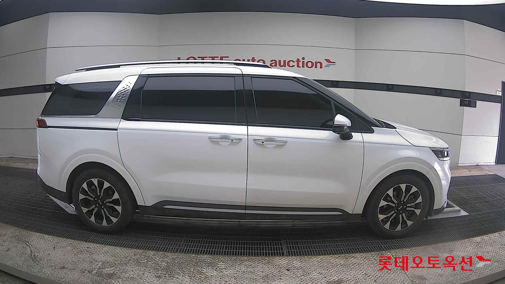 كيا كارنفال