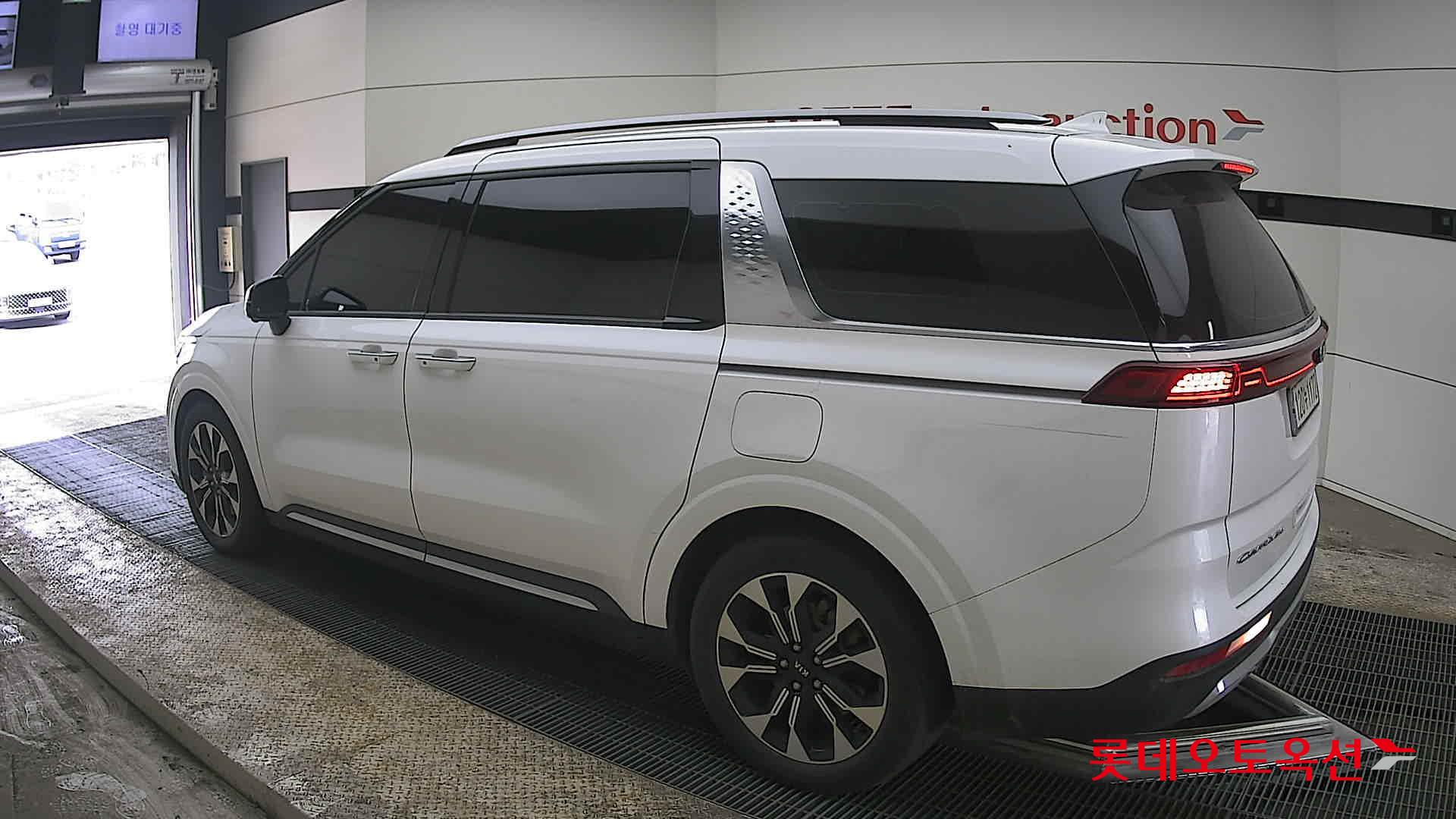 كيا كارنفال