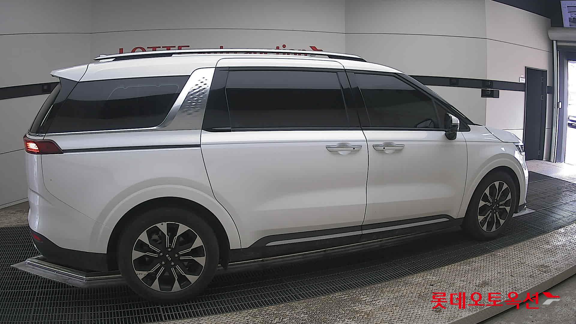 كيا كارنفال