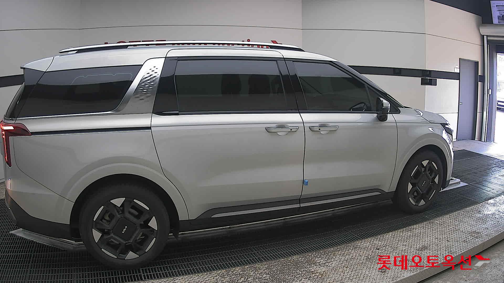 كيا كارنفال