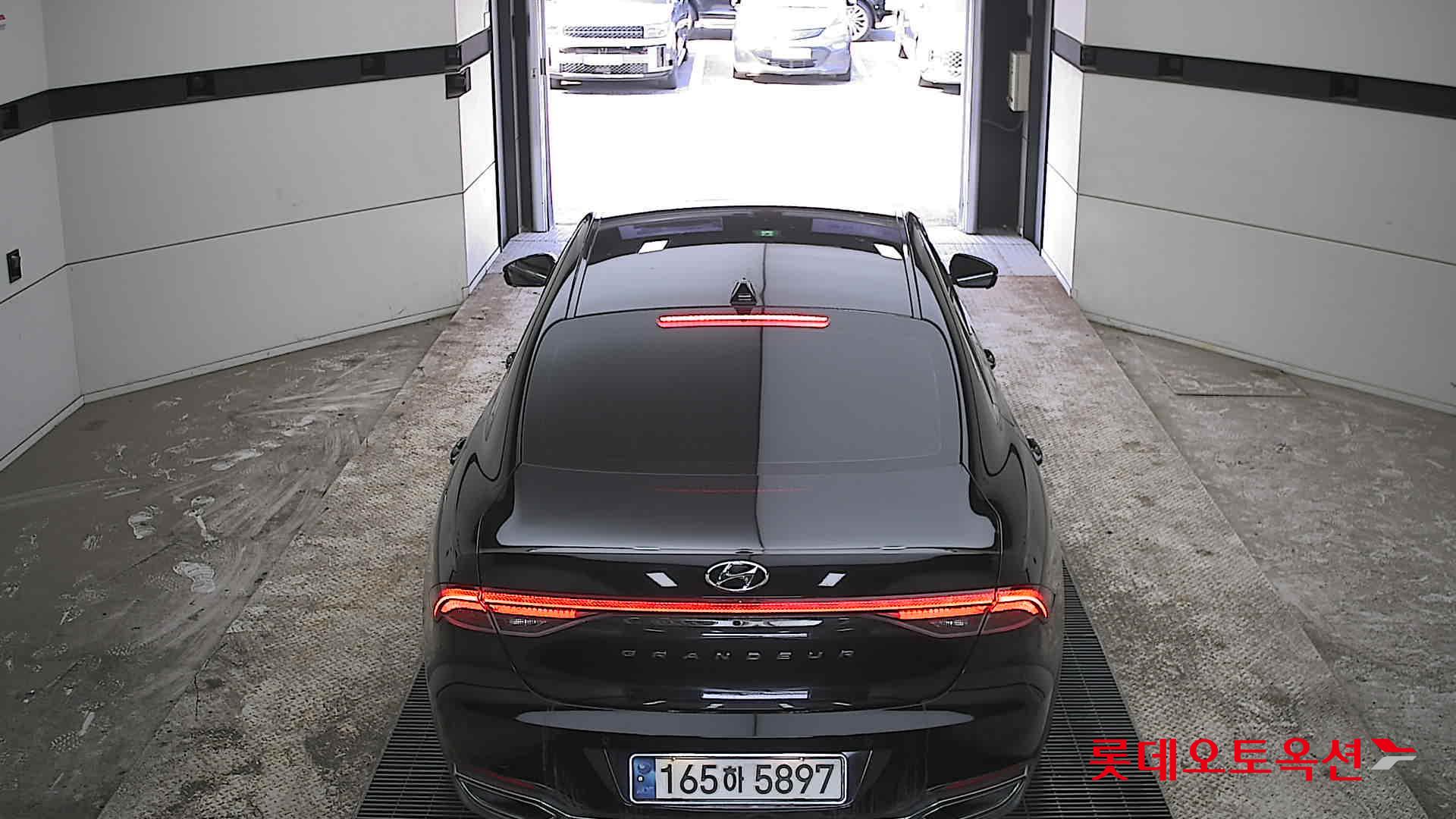 هيونداي أزيرا