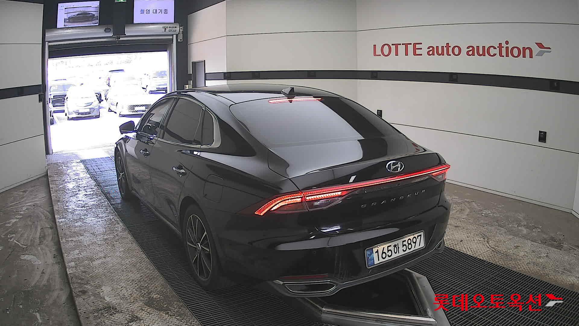 هيونداي أزيرا