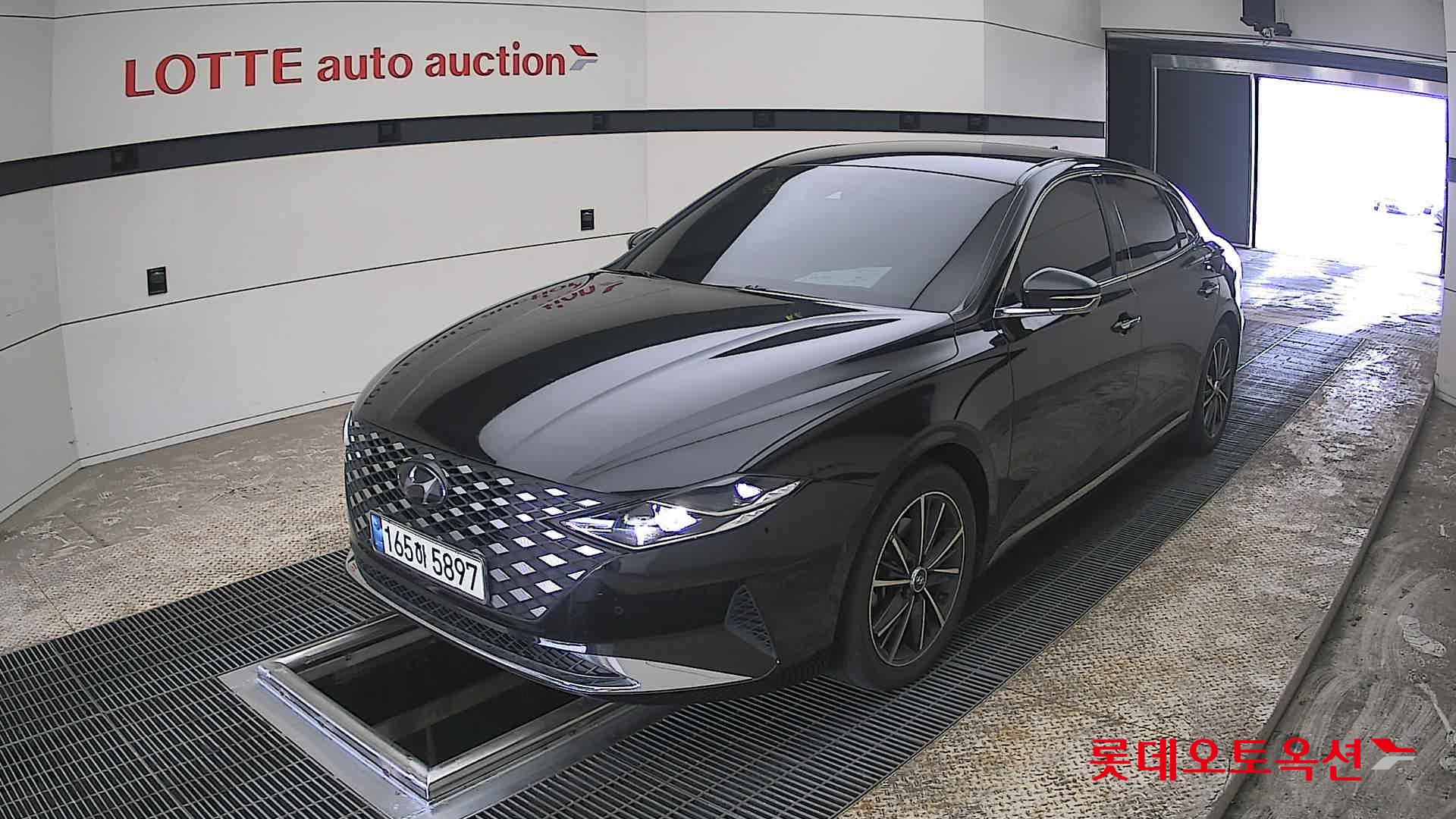 هيونداي أزيرا