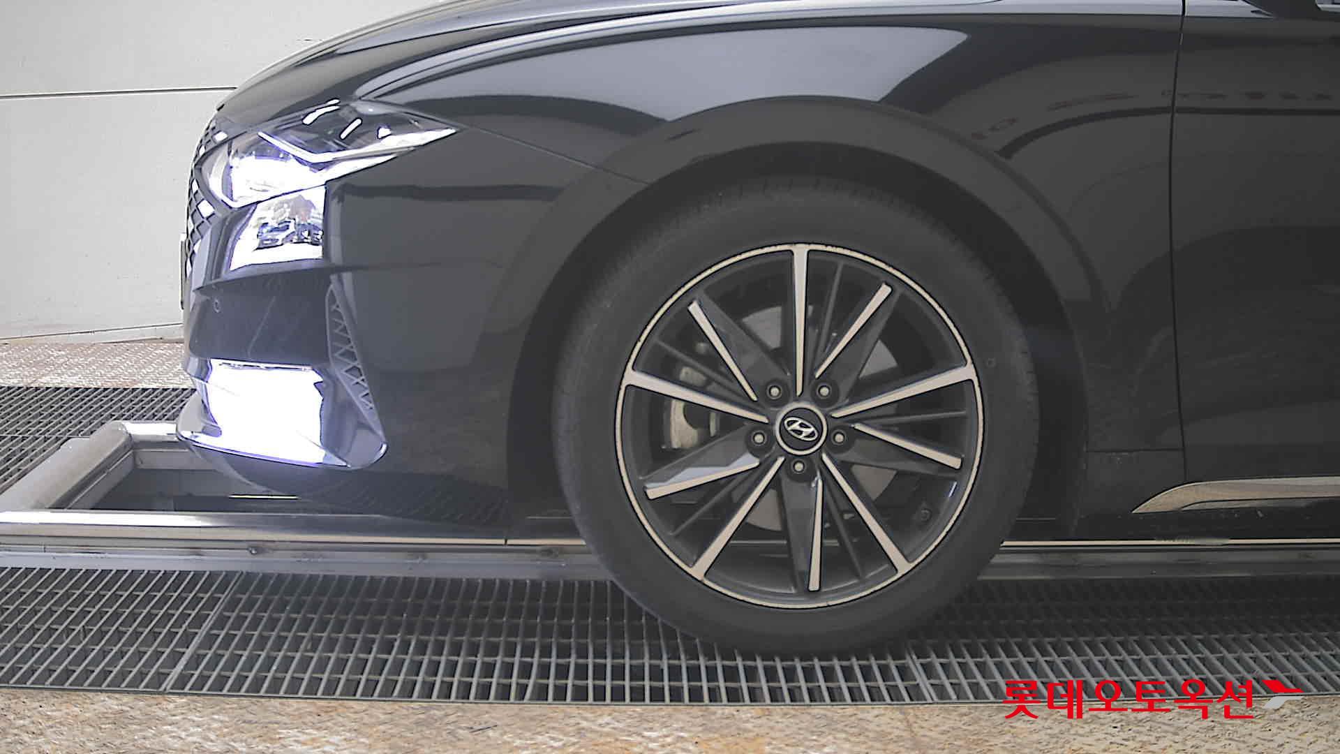 هيونداي أزيرا