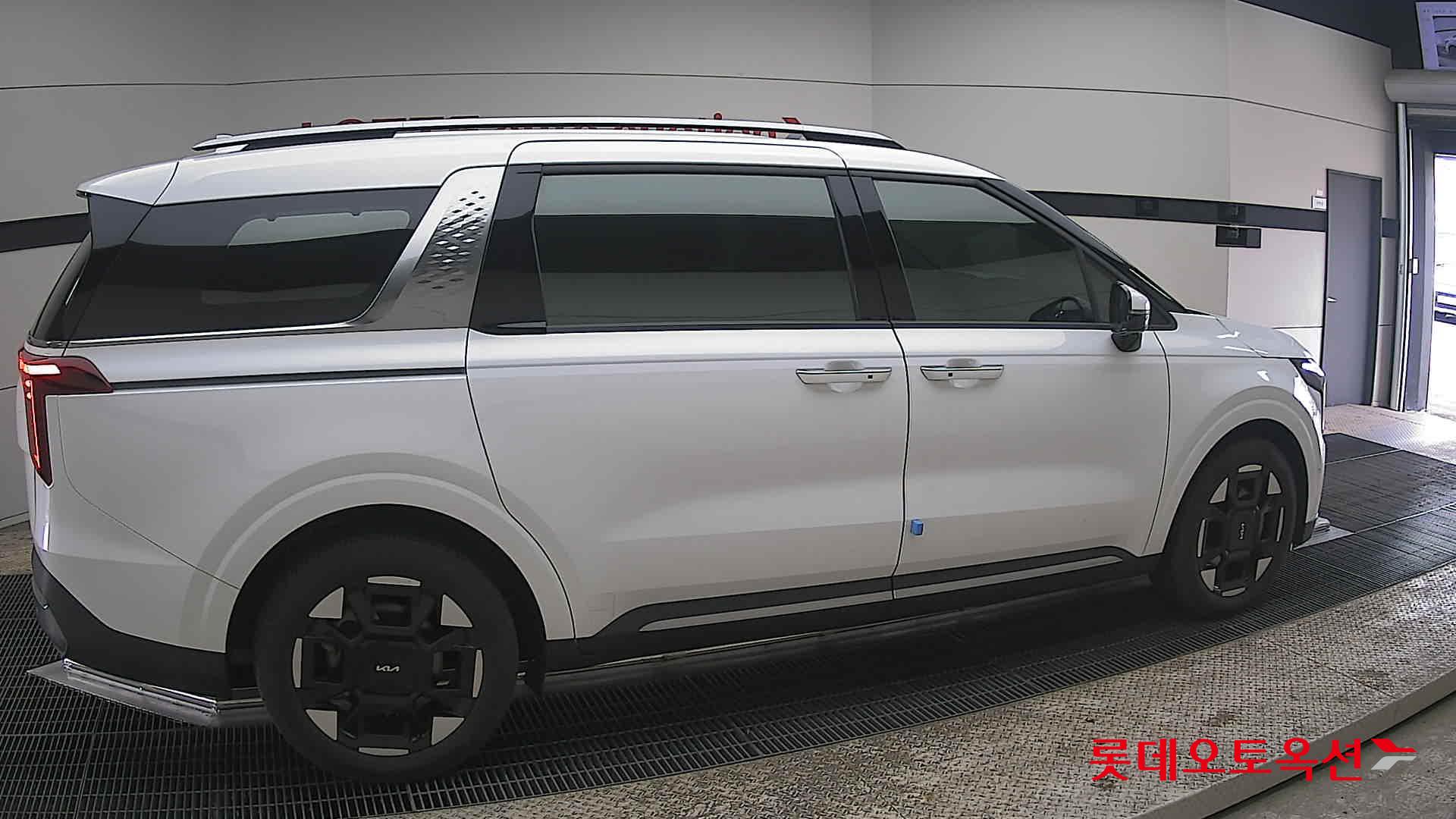 كيا كارنفال