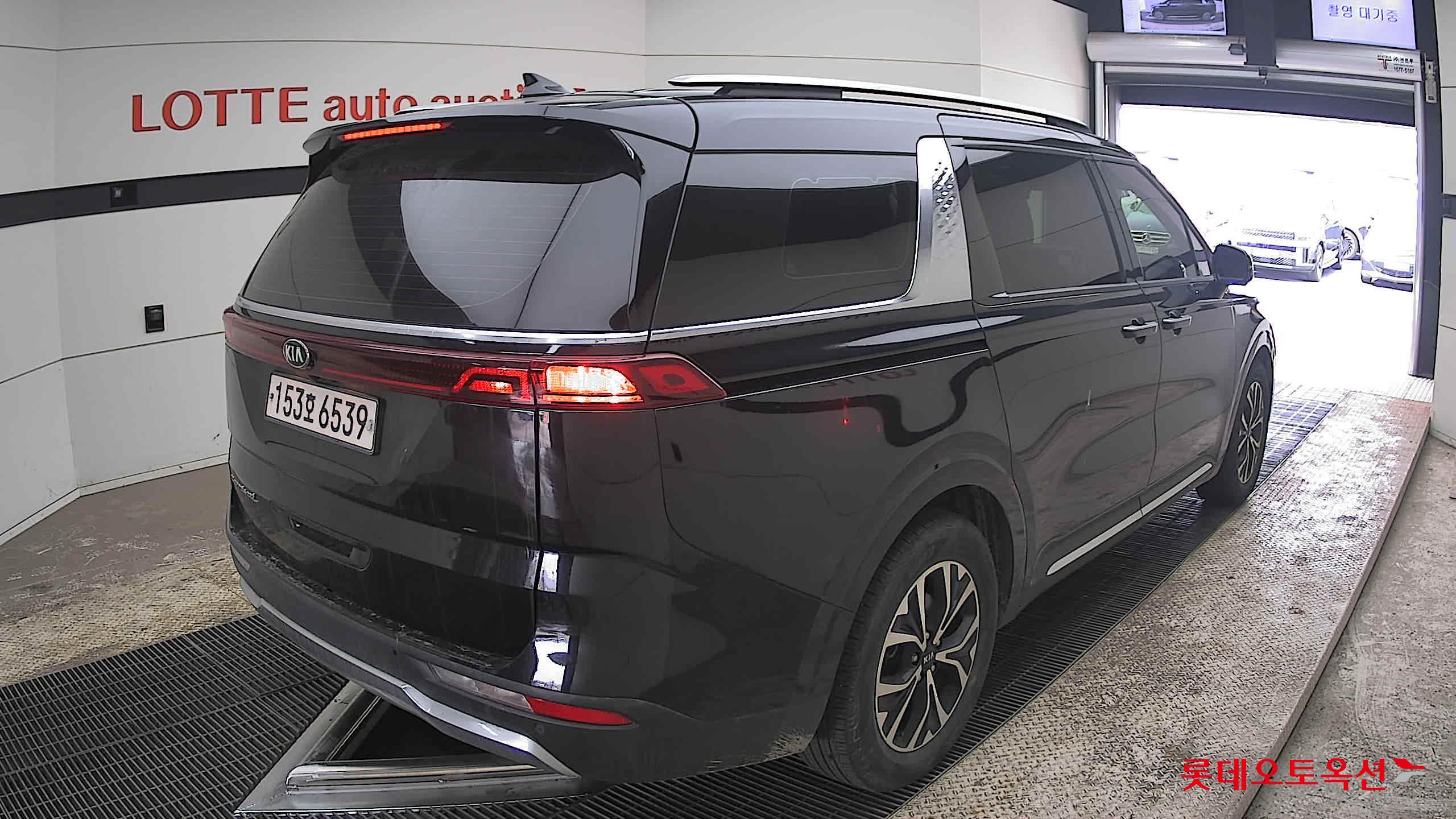 كيا كارنفال