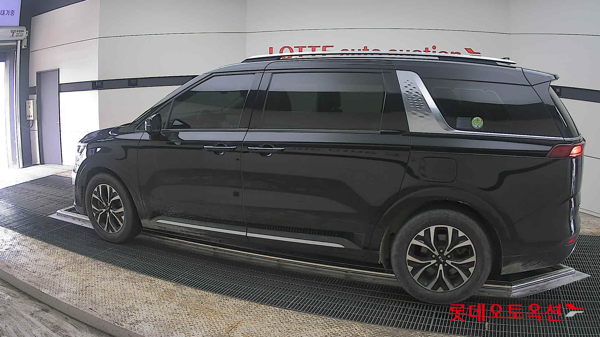 كيا كارنفال