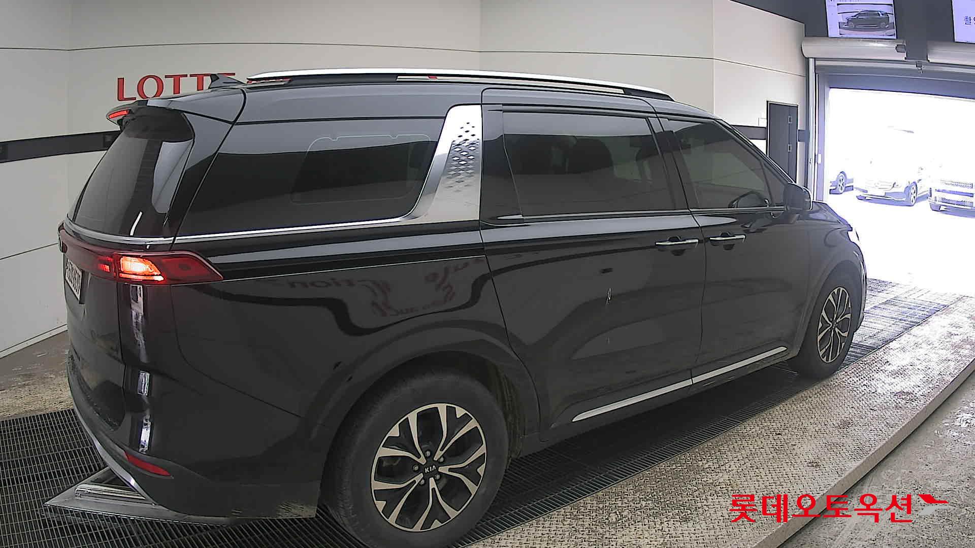 كيا كارنفال