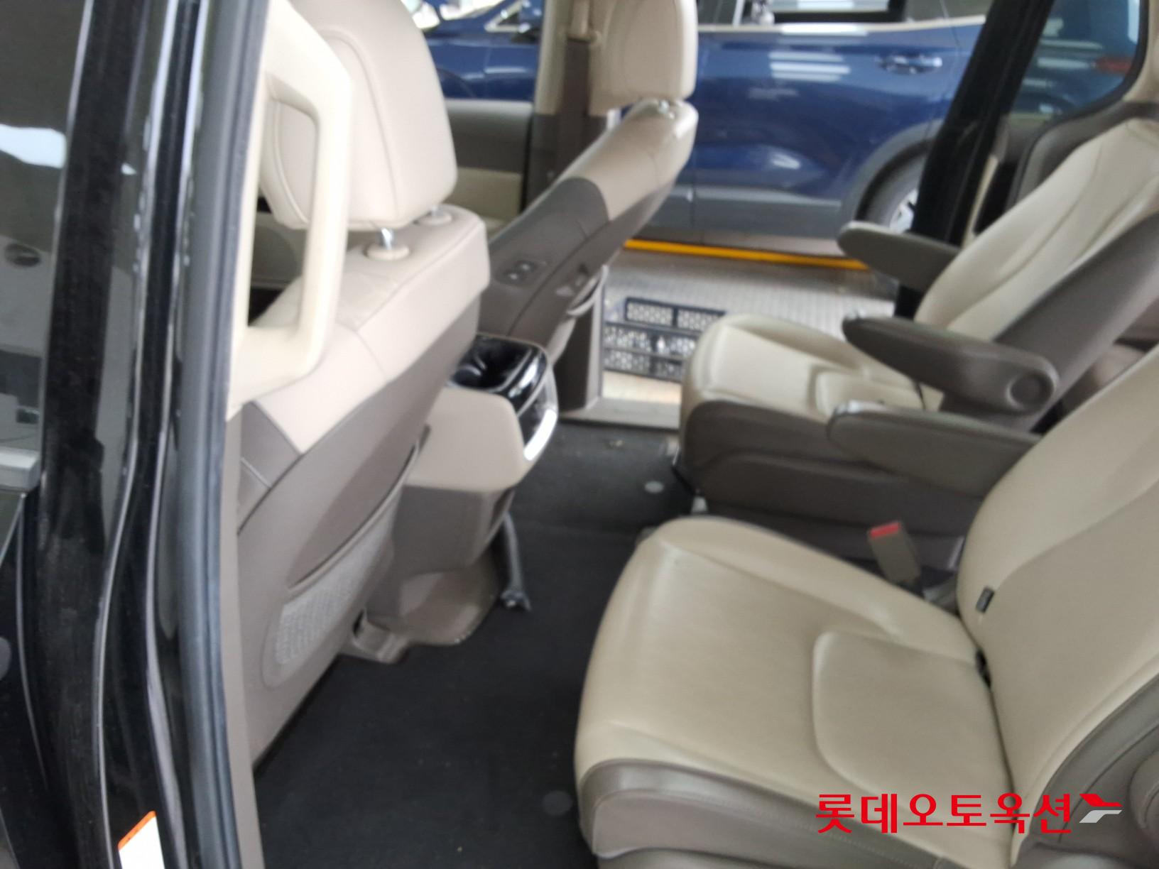 كيا كارنفال