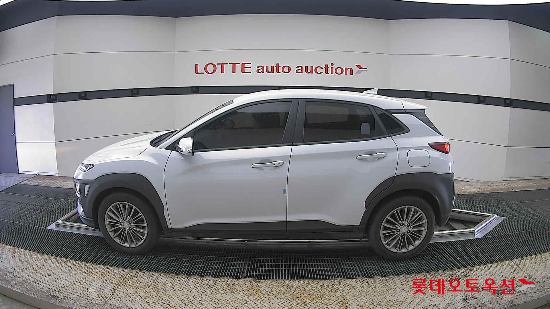 2020 - hyundai kona