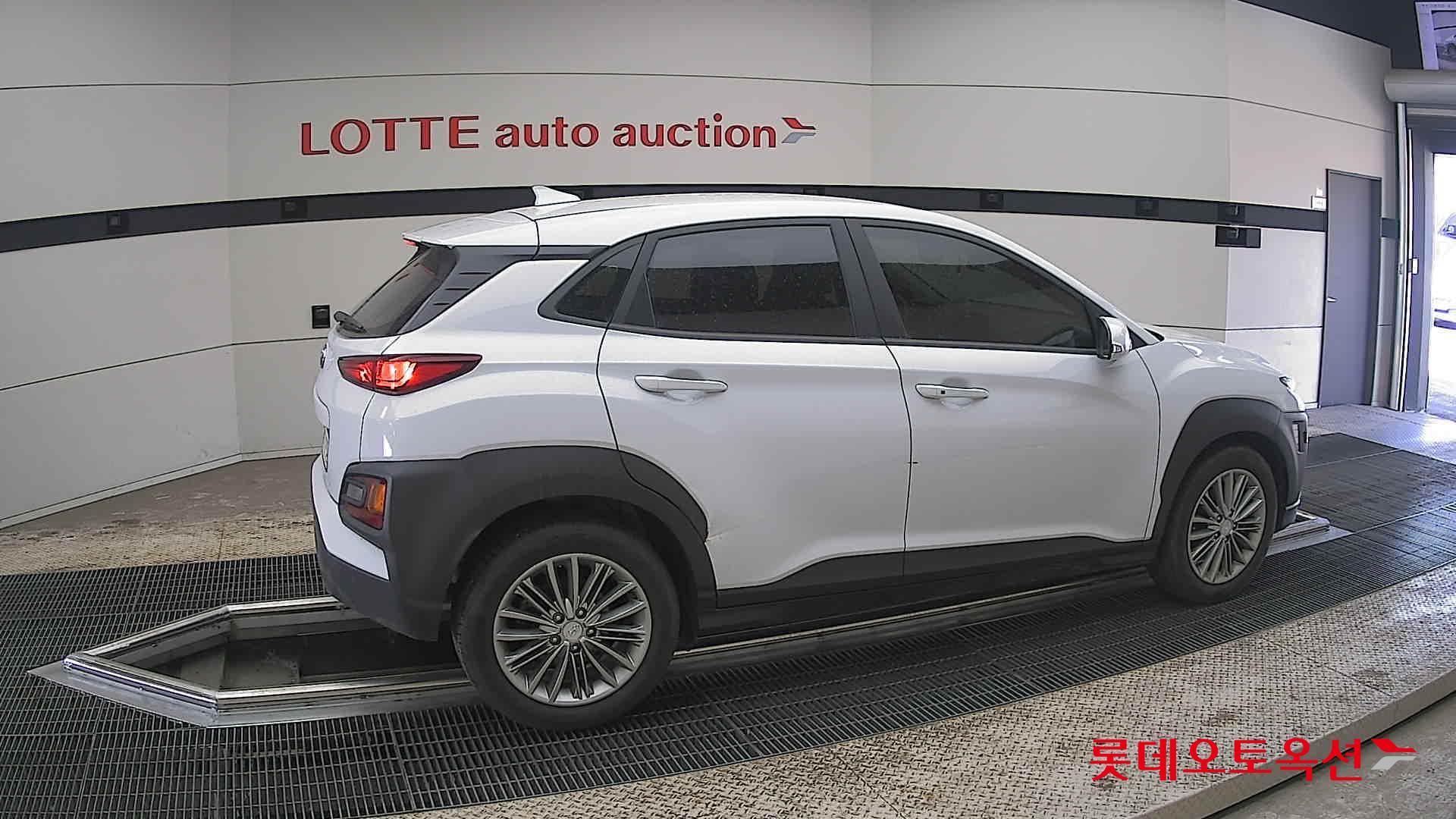 2020 - hyundai kona