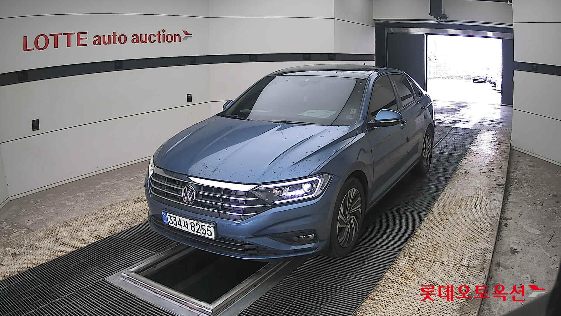 Volkswagen Jetta - 10