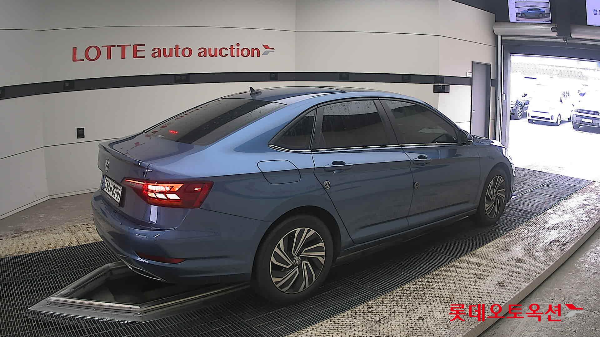 Volkswagen Jetta - 19