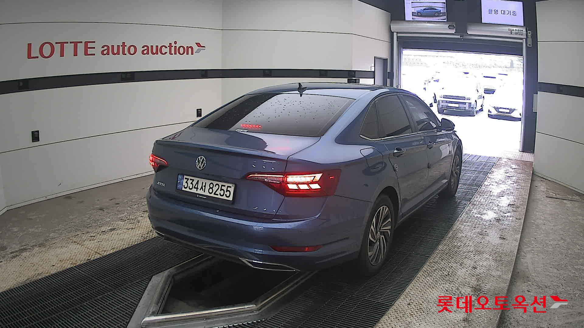 Volkswagen Jetta - 18