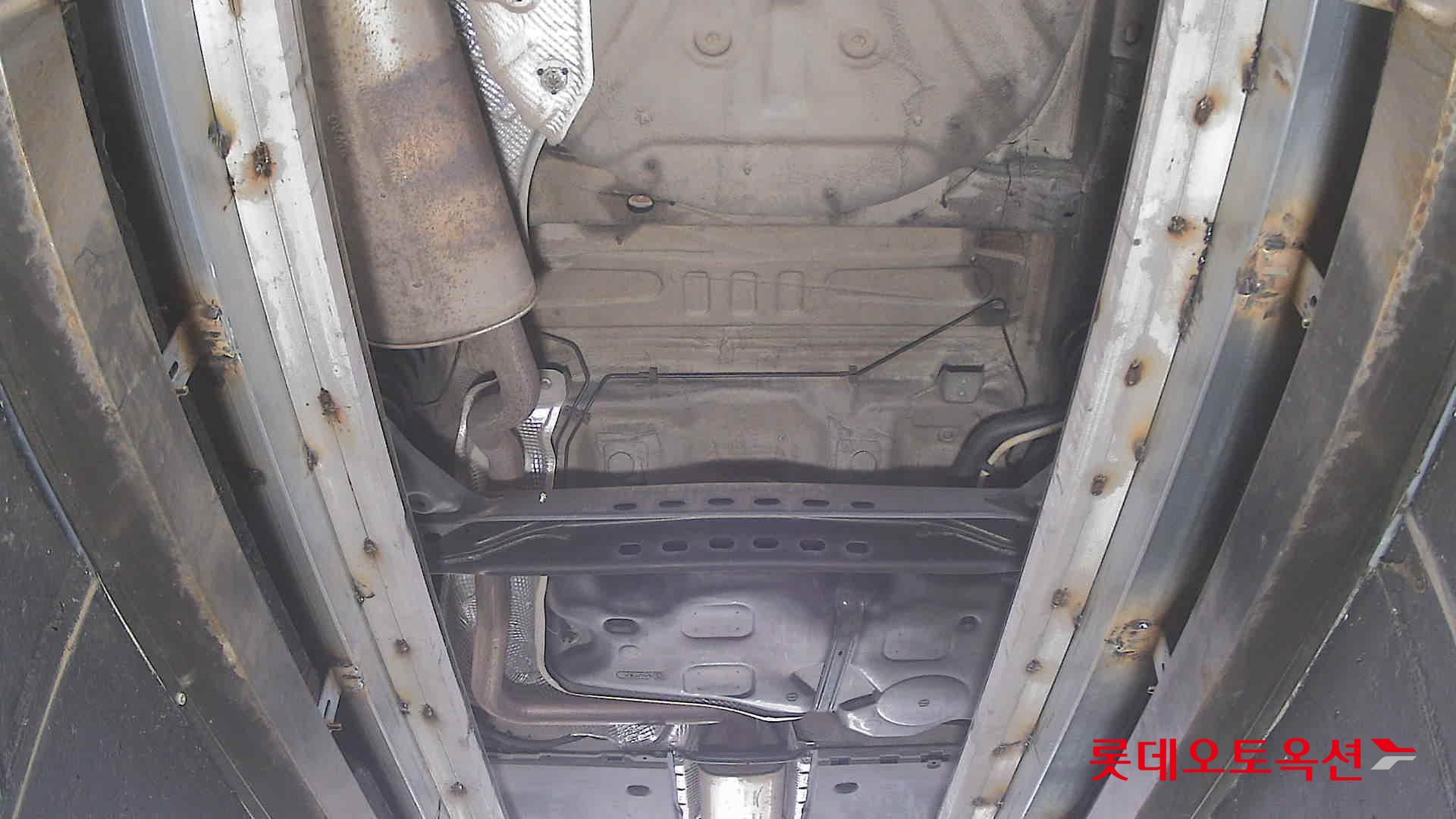 Volkswagen Jetta - 2