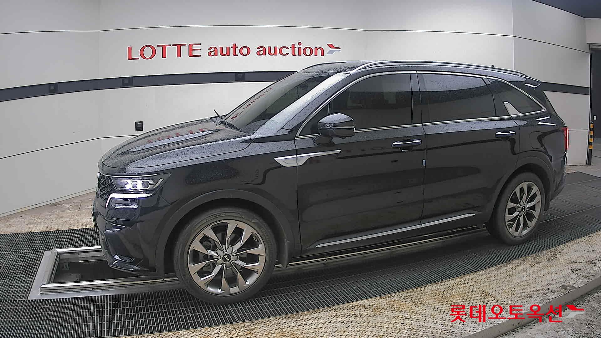 Kia Sorento - 12