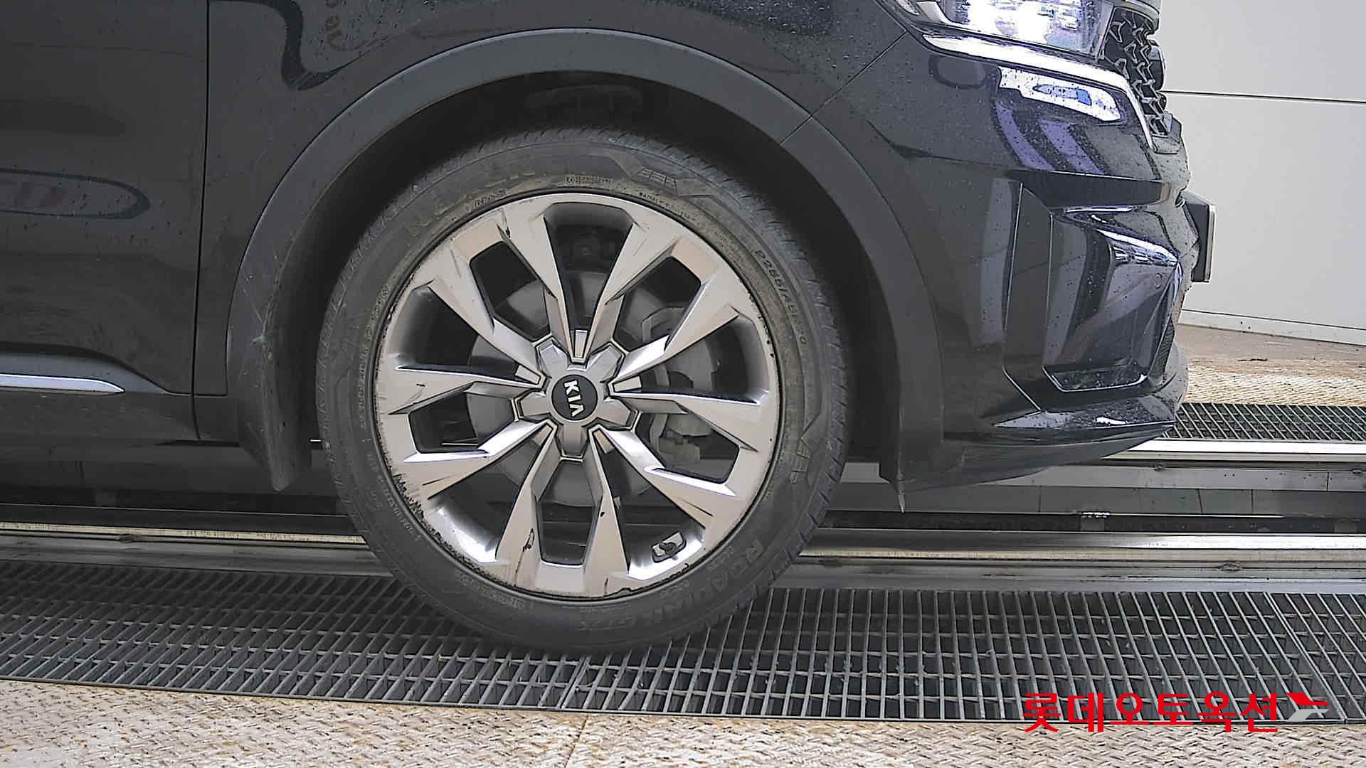 Kia Sorento - 27