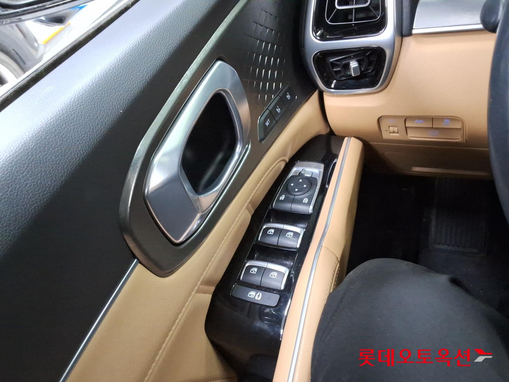 Kia Sorento - 29