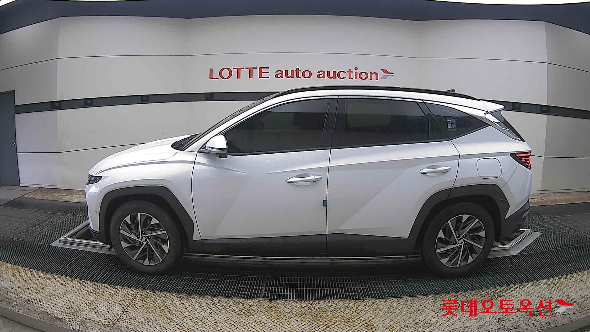 Hyundai Tucson - 13