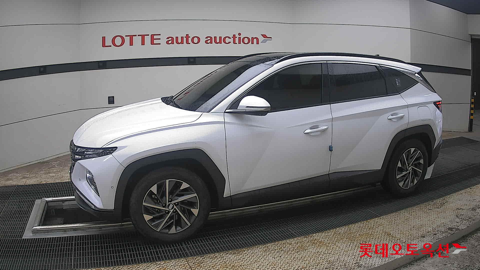 Hyundai Tucson - 12