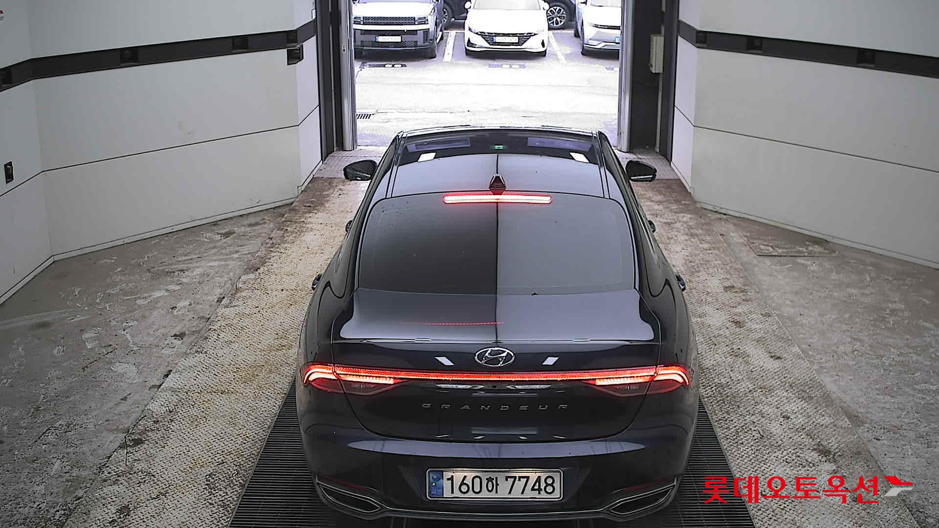 Hyundai Grandeur - 17