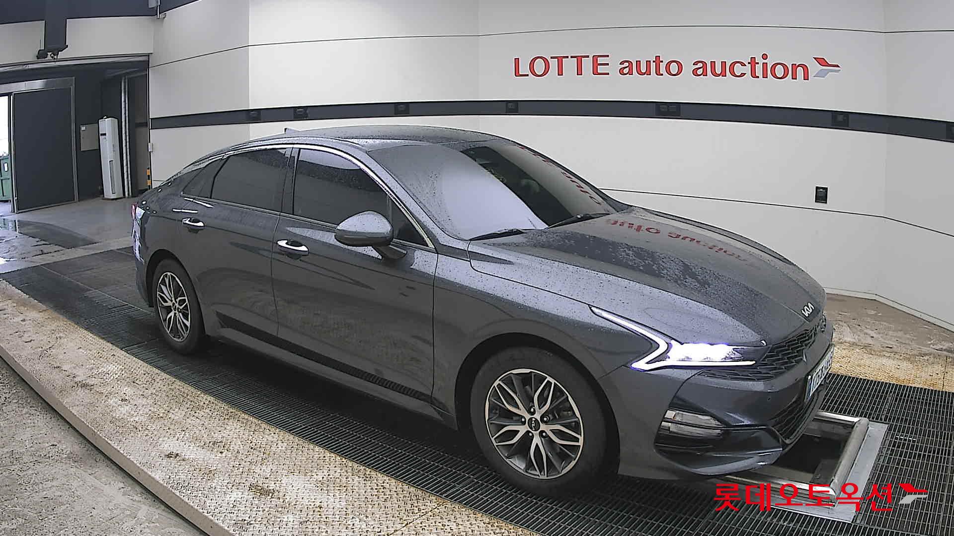Kia K5 - 23
