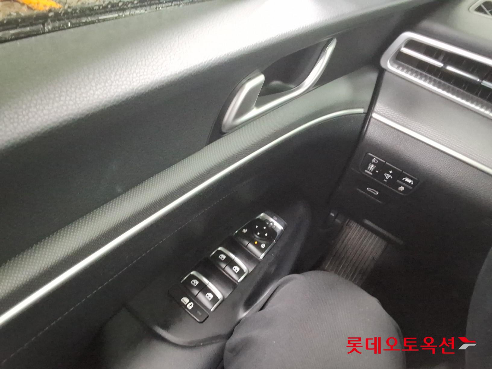Kia K5 - 29