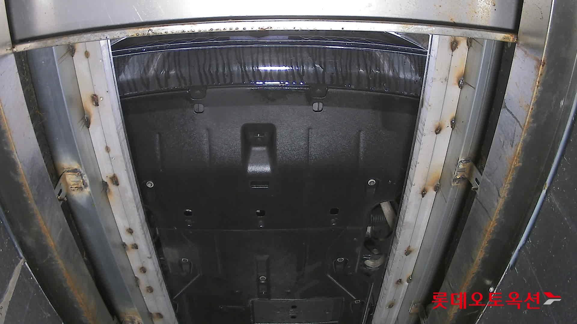 جينيسيس GV70 - 8