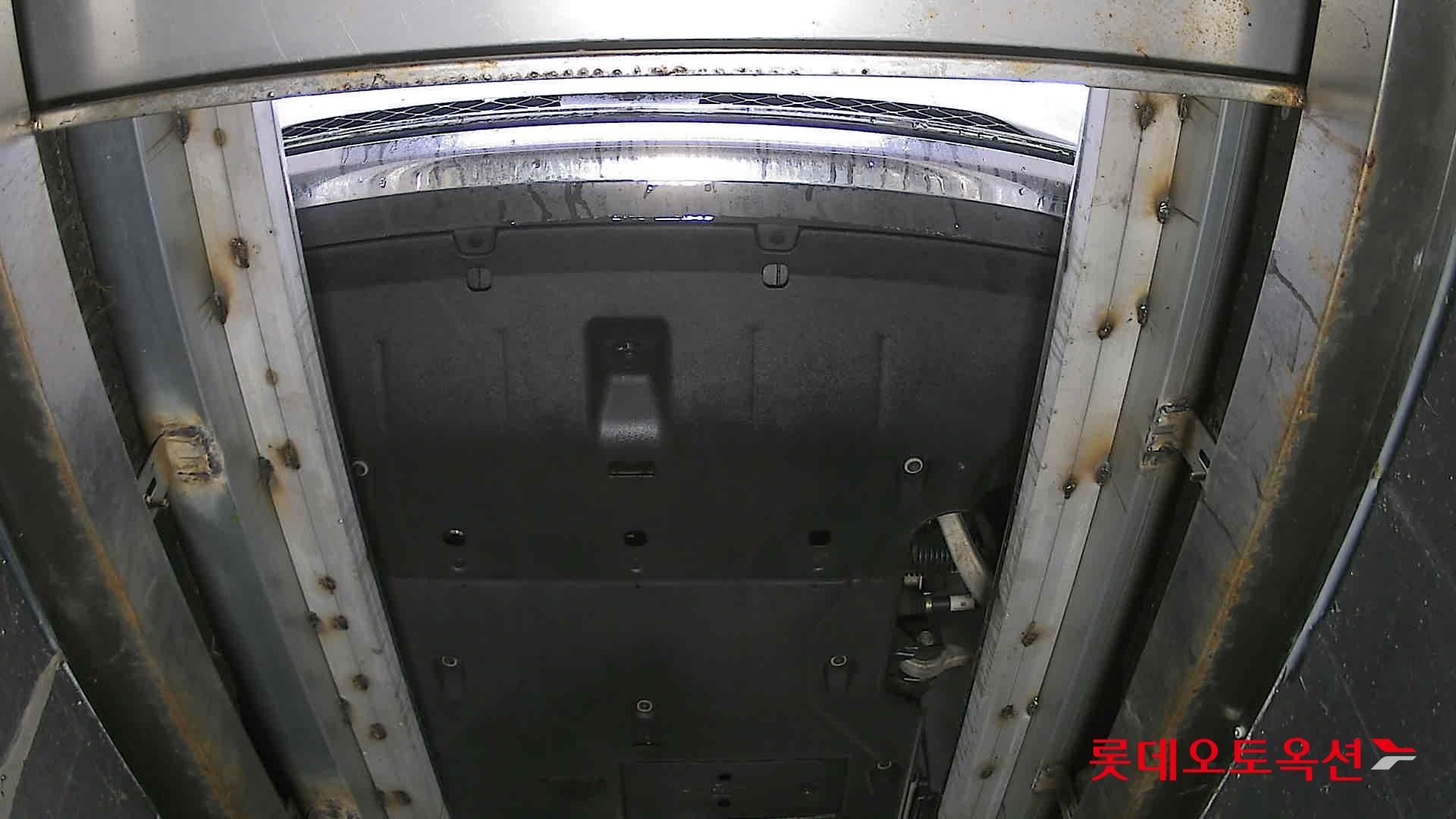جينيسيس GV70 - 8