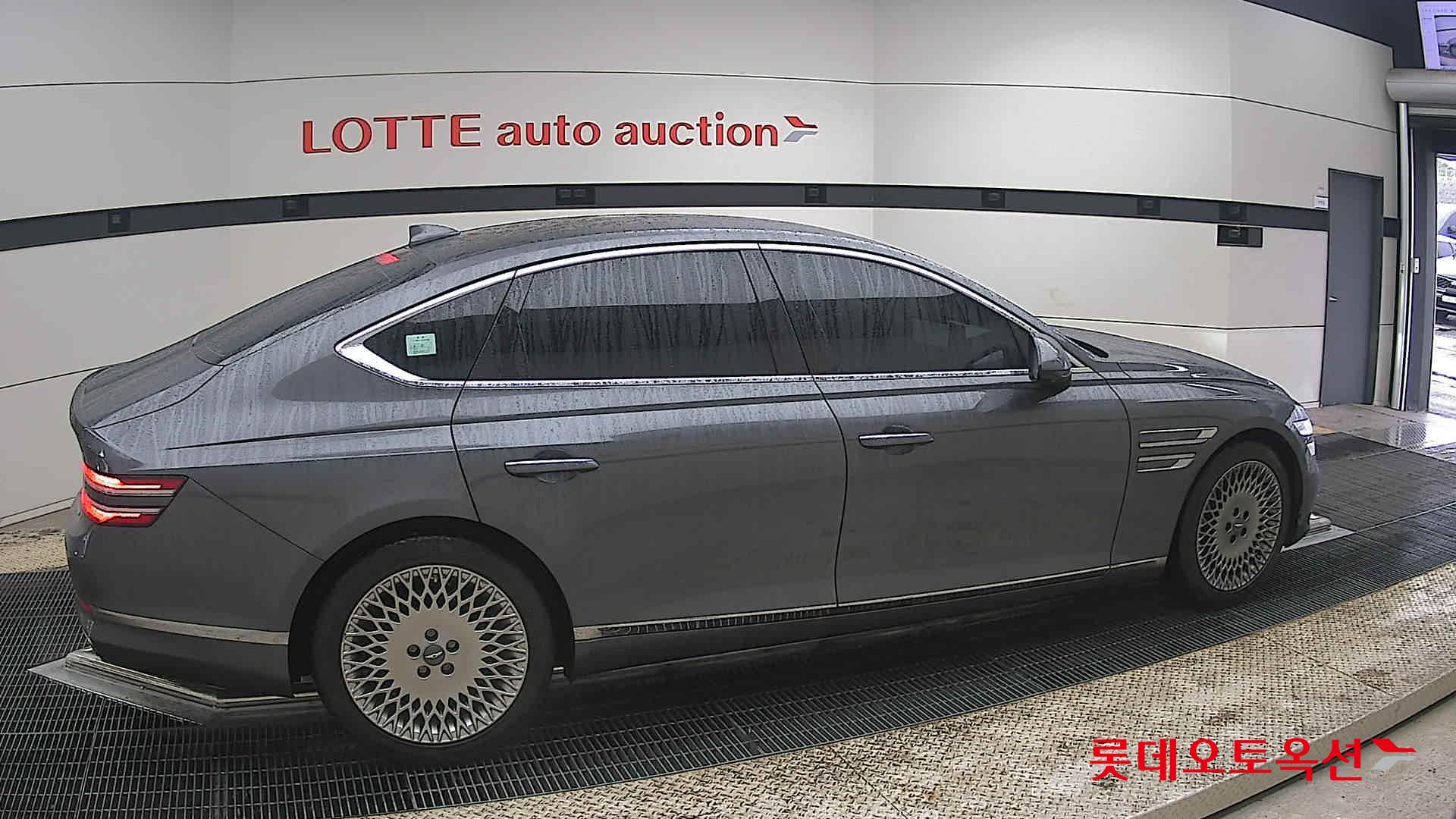 Genesis G80 - 20