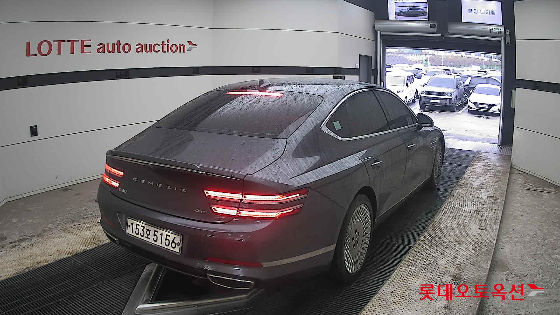 Genesis G80 - 18