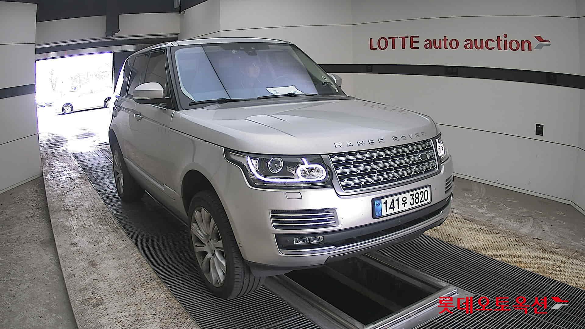 LAND-ROVER 레인지로버 - 24