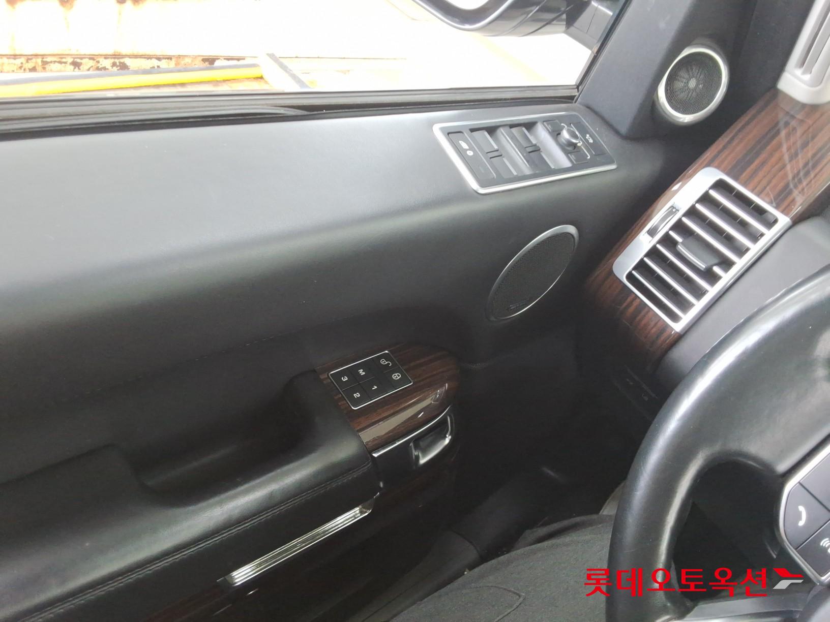 LAND-ROVER 레인지로버 - 29